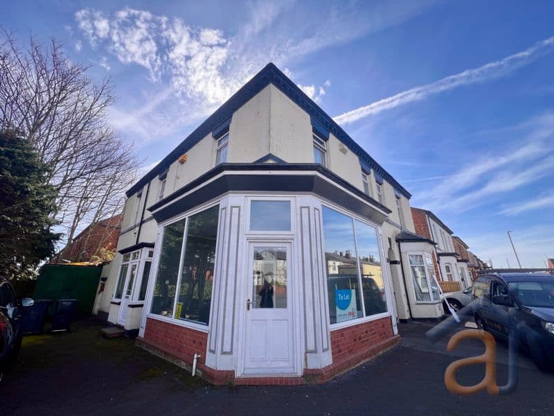 St Lukes Road, Southport