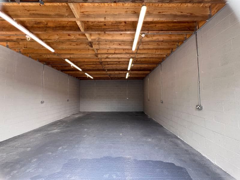 Commercial to Let &#8211; Unit K &#8211; Hall Street, Southport &#8211; 5.94m x 8.29m