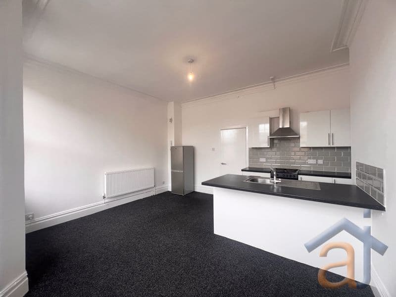 To Let &#8211; King Street, Southport &#8211; Available Now