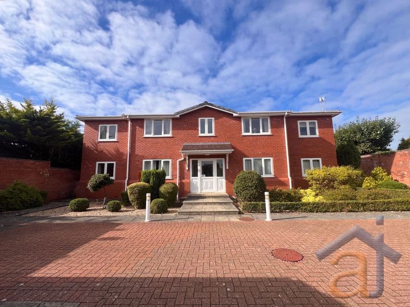 To Let &#8211; Wennington Road, Southport &#8211; Duplex Apartment