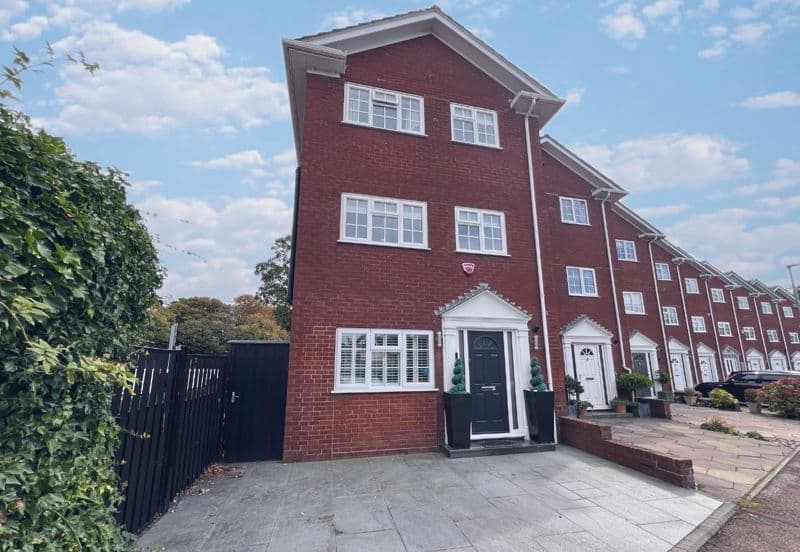 Golf Open 2026 &#8211; Beach Priory Gardens, Southport &#8211; Sleeps 4