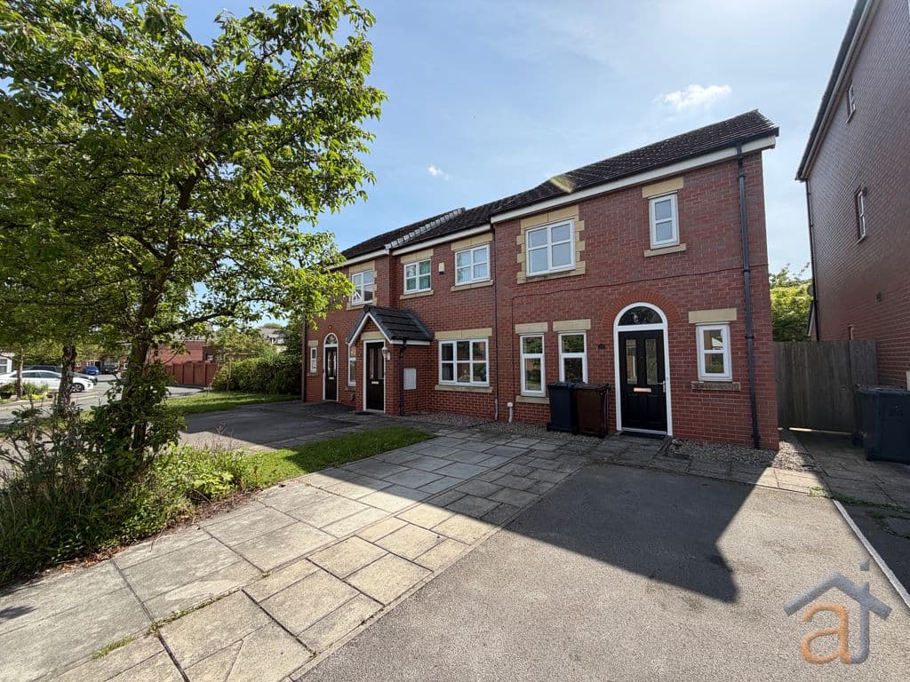 To Let – Moreland Drive, Southport – Three Bedroom End-Terrace House
