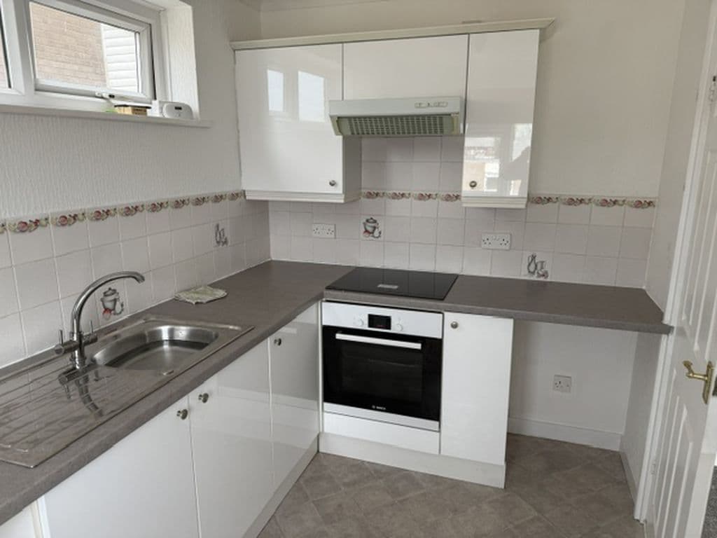 To Let – Victoria Court, Birkdale, PR8 – Two Bed Upper Floor Apt