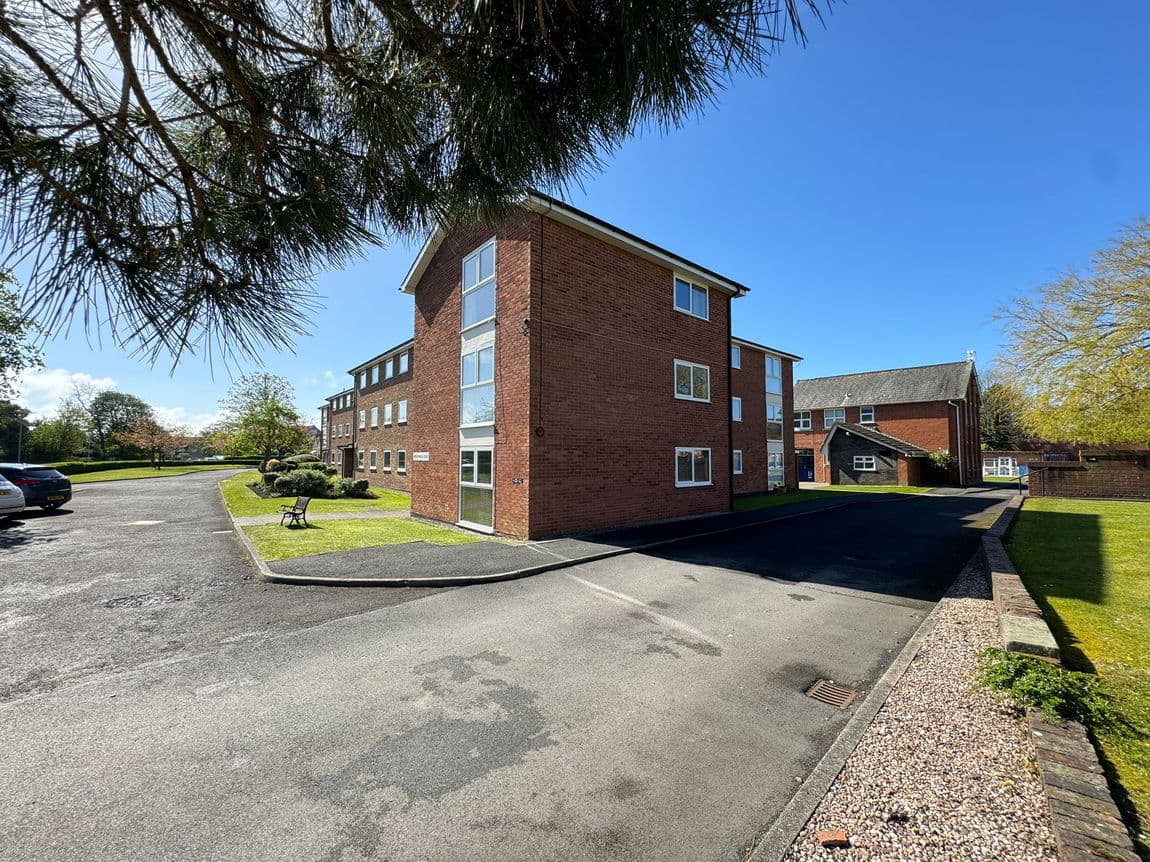 Brentwood Court, Southport, PR9 9JW