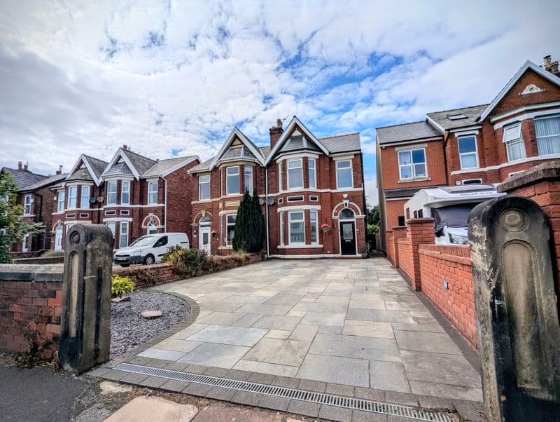 Golf Open 2026 – Denmark Road, Churchtown – sleeps 7