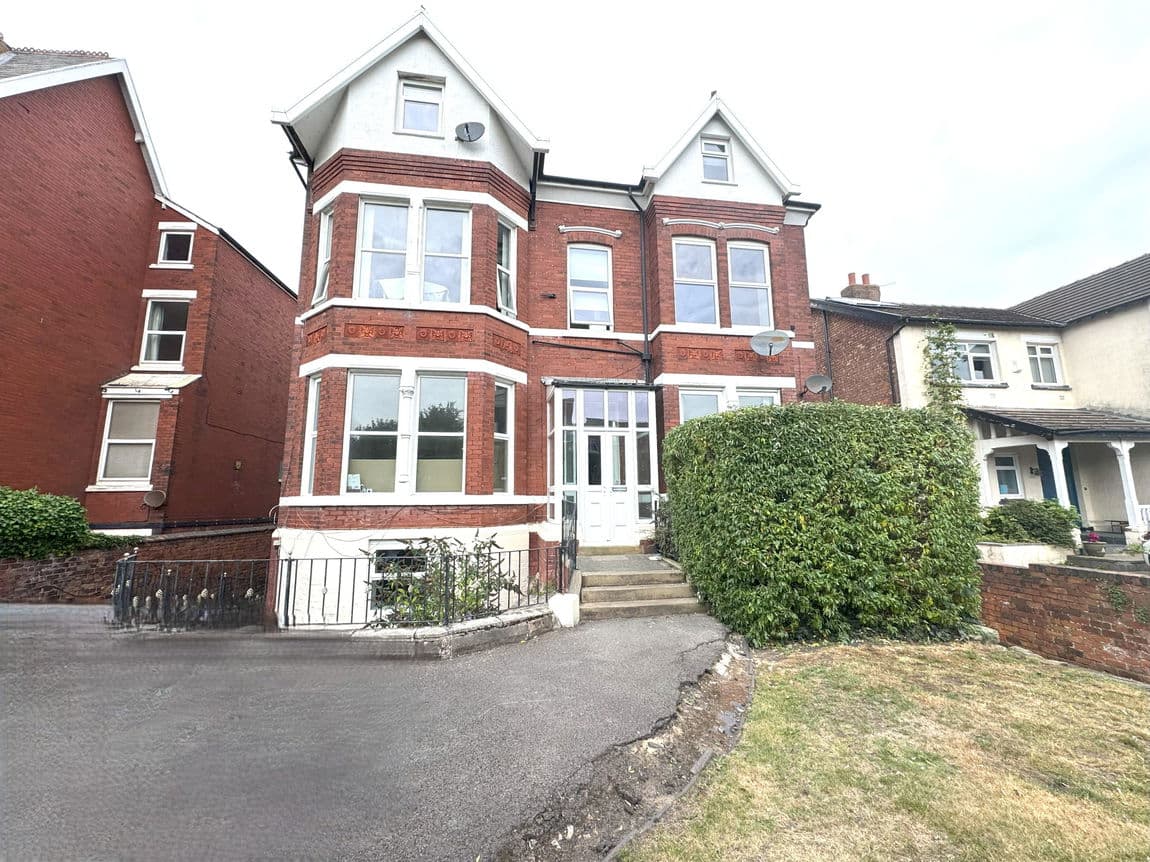 Knowsley Road, Southport, PR9 0HN