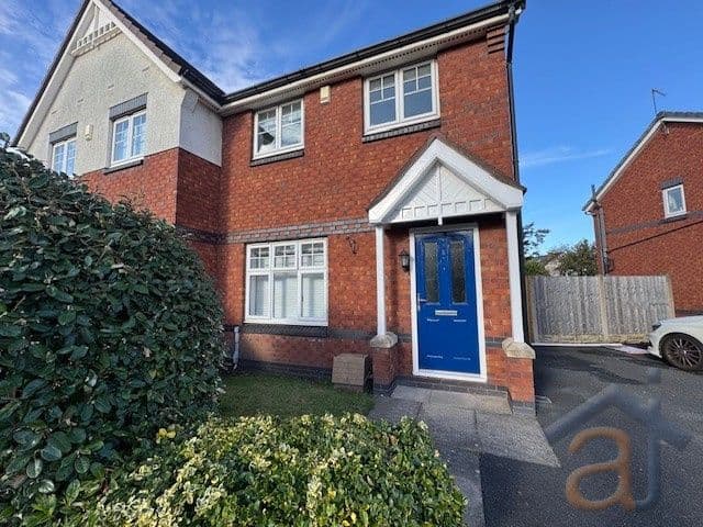 Larkspur Close, Southport, PR8 6LS