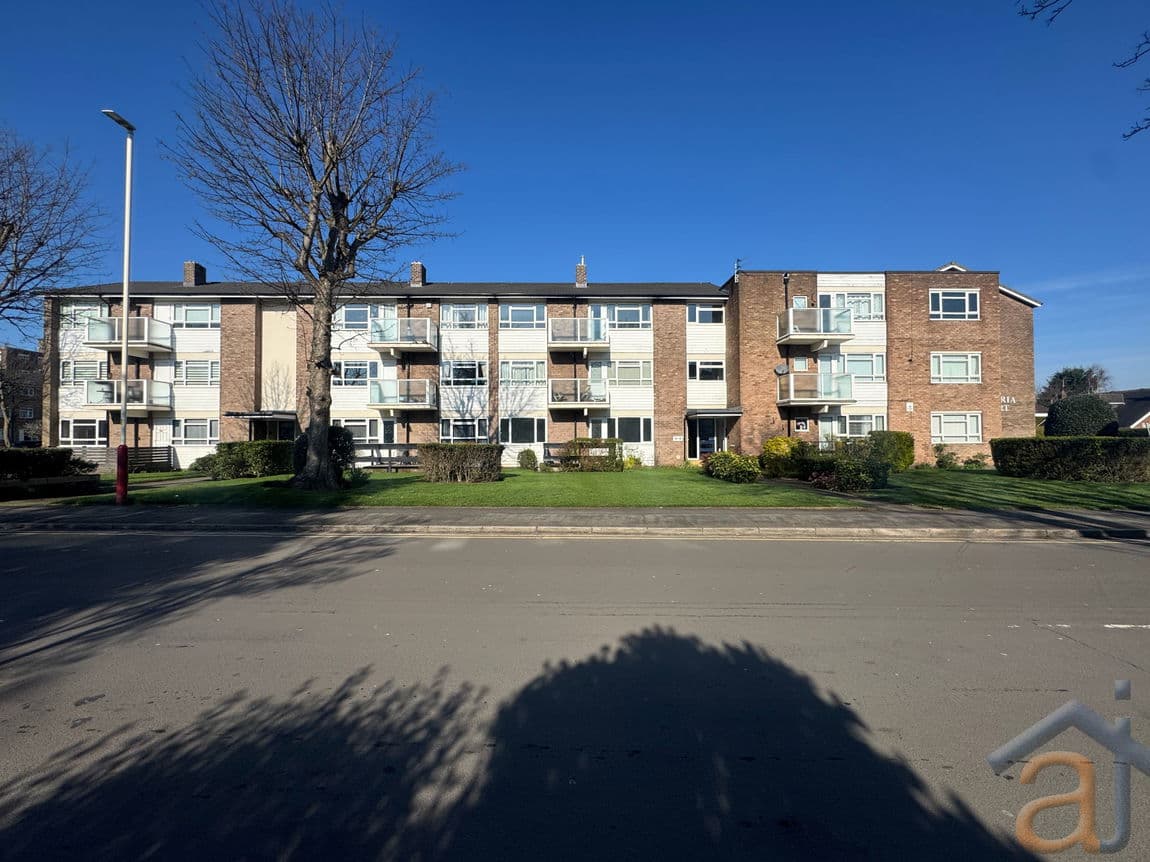 Victoria Court, Southport, PR8 2DN