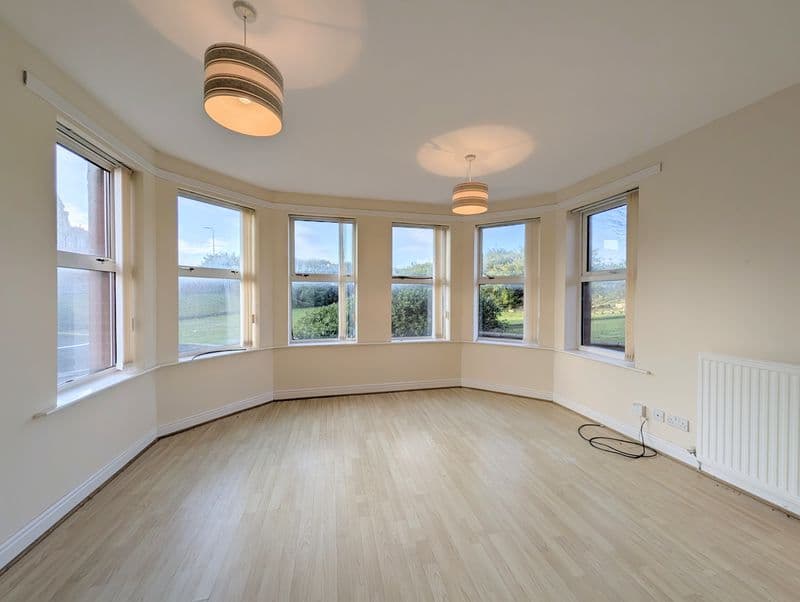 To Let – The Avondale, The Promenade – Two Bedroom Apartment