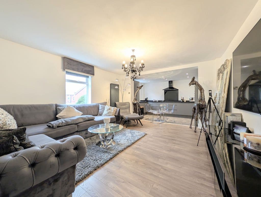 Golf Open 2026 – Upper Aughton Road, Birkdale – Sleeps Eight