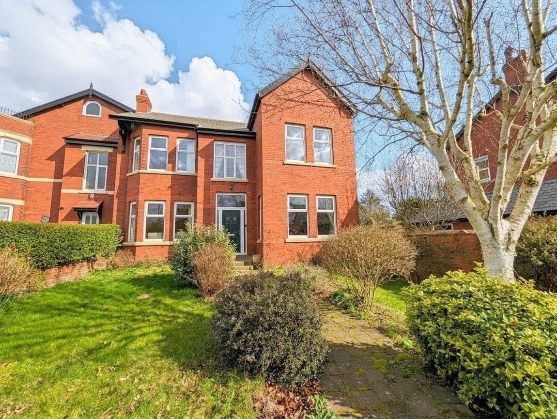 Blundell Avenue, Southport, PR8 4TA