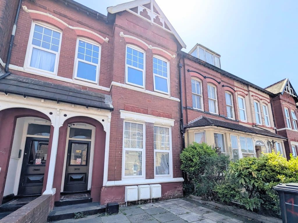 To Let – King Street, Southport Town Centre, PR8 – Two Bed Apt