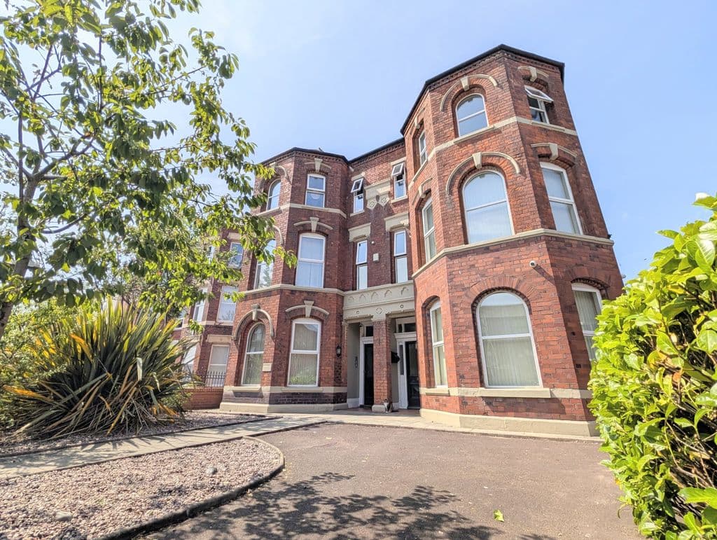 Let – Princess Villas, Princes Street, Southport Town Centre, PR8 – Two Bed Ground Floor Apt