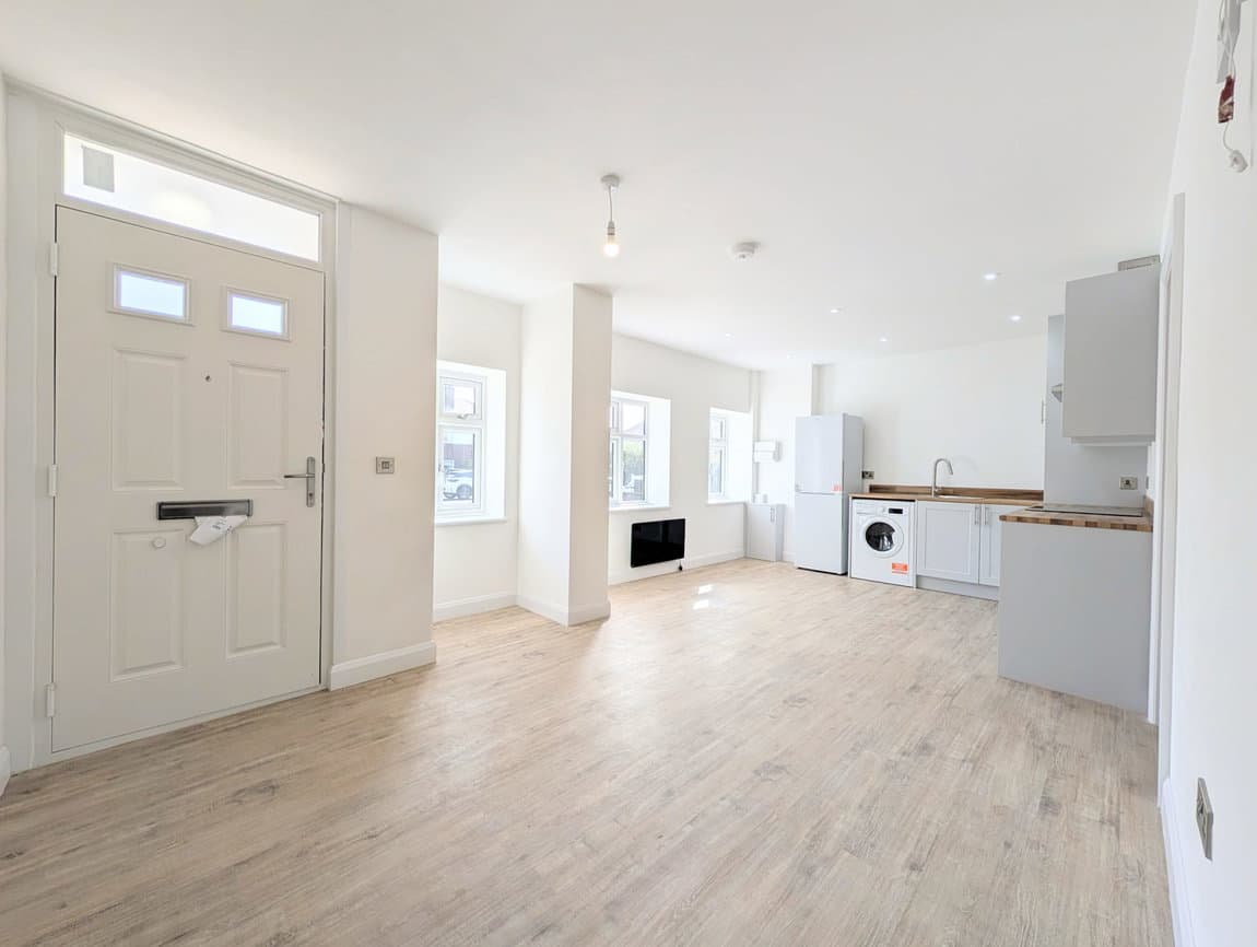 To Let – Heathfield Road, Ainsdale, PR8 – One Bed Ground Floor Apt