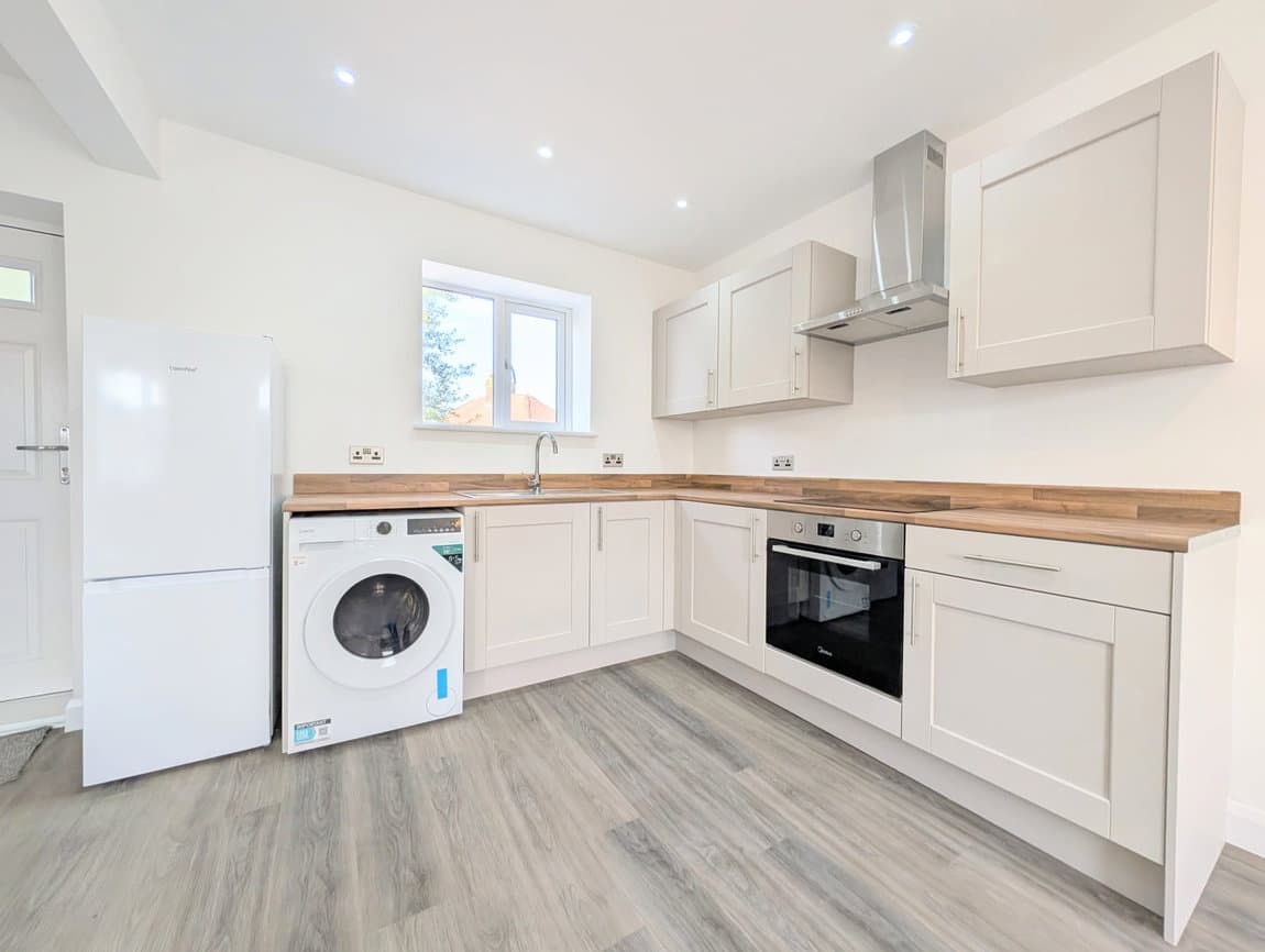 To Let – Heathfield Road, Ainsdale, PR8 – One Bed First Floor Apt