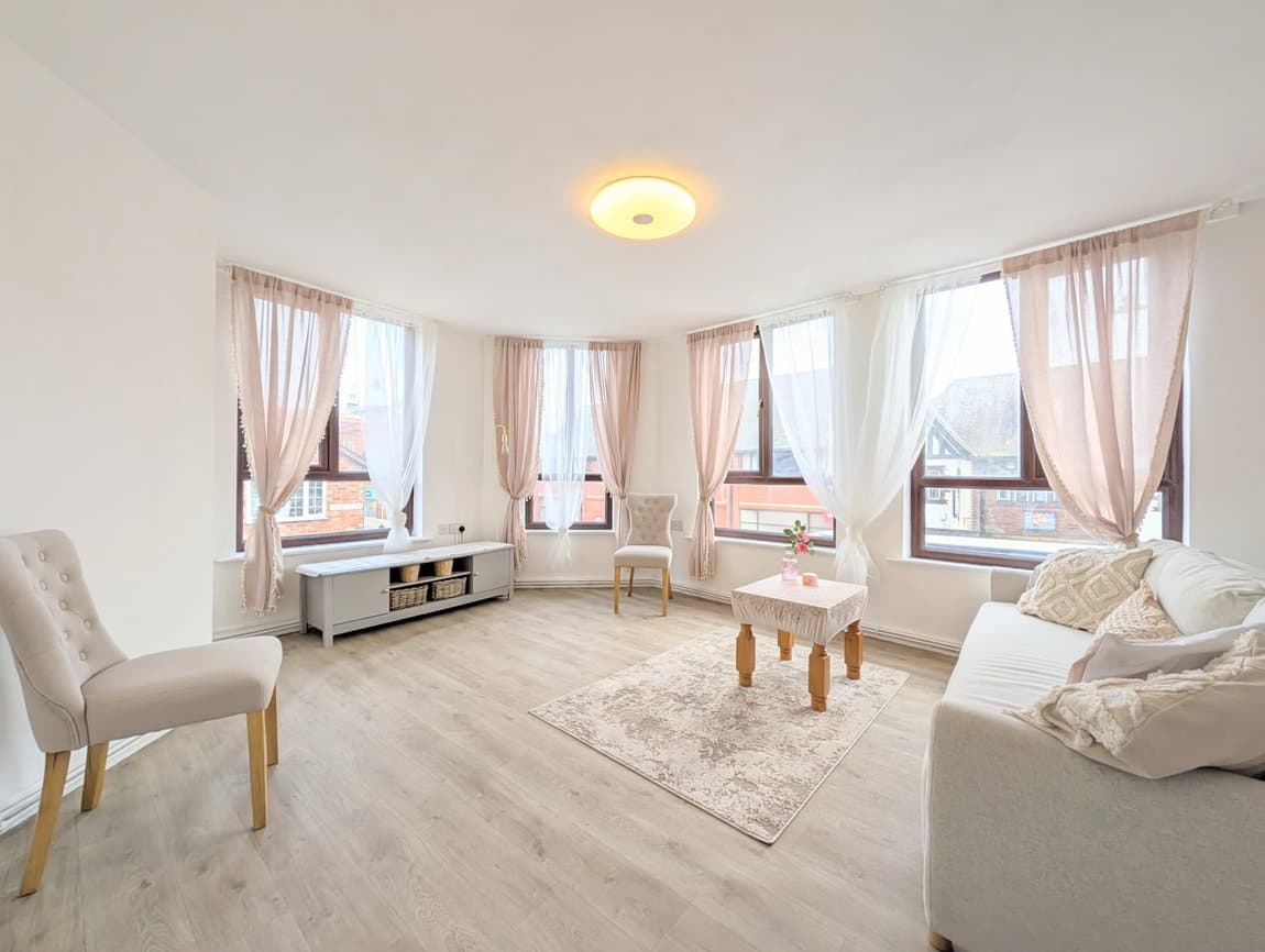 To Let – Princes Street, Southport, PR8 – First Floor 1 Bed Partly Furnished