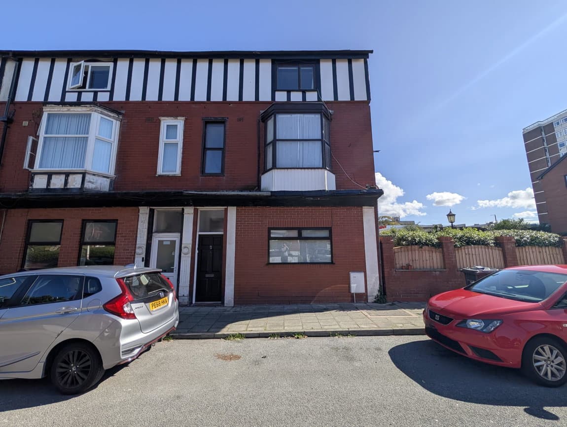 To Let – Gordon Street, Southport Centre, PR9 – Three Bedroom Duplex