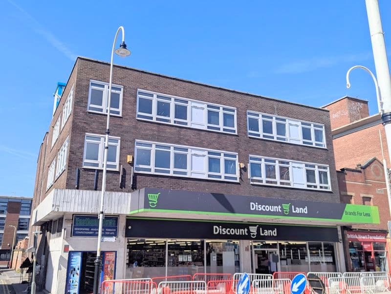 To Let – Queen Anne House, Queen Anne Street, Southport – One Bedroom Apt